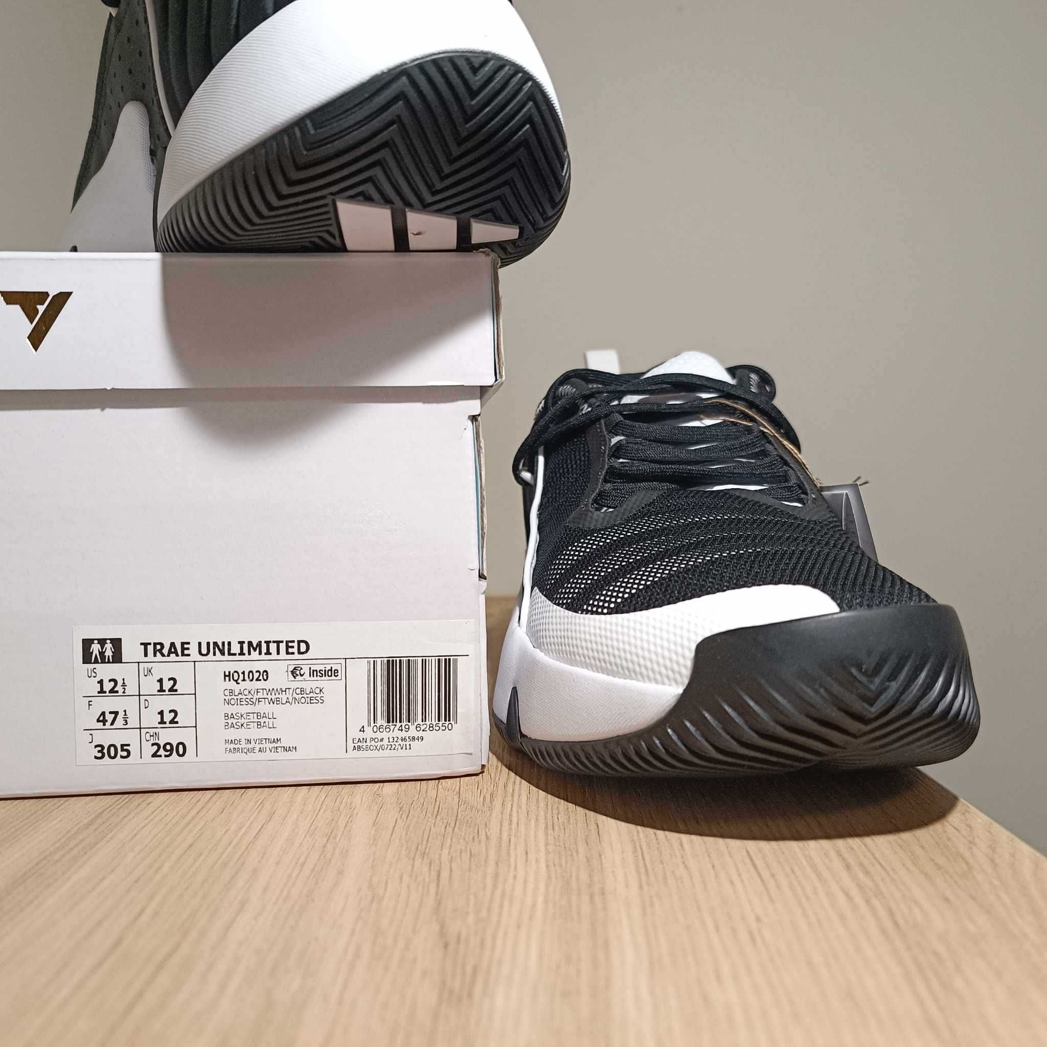 Adidas Trae Unlimited r. 47 1/3 (30 cm)