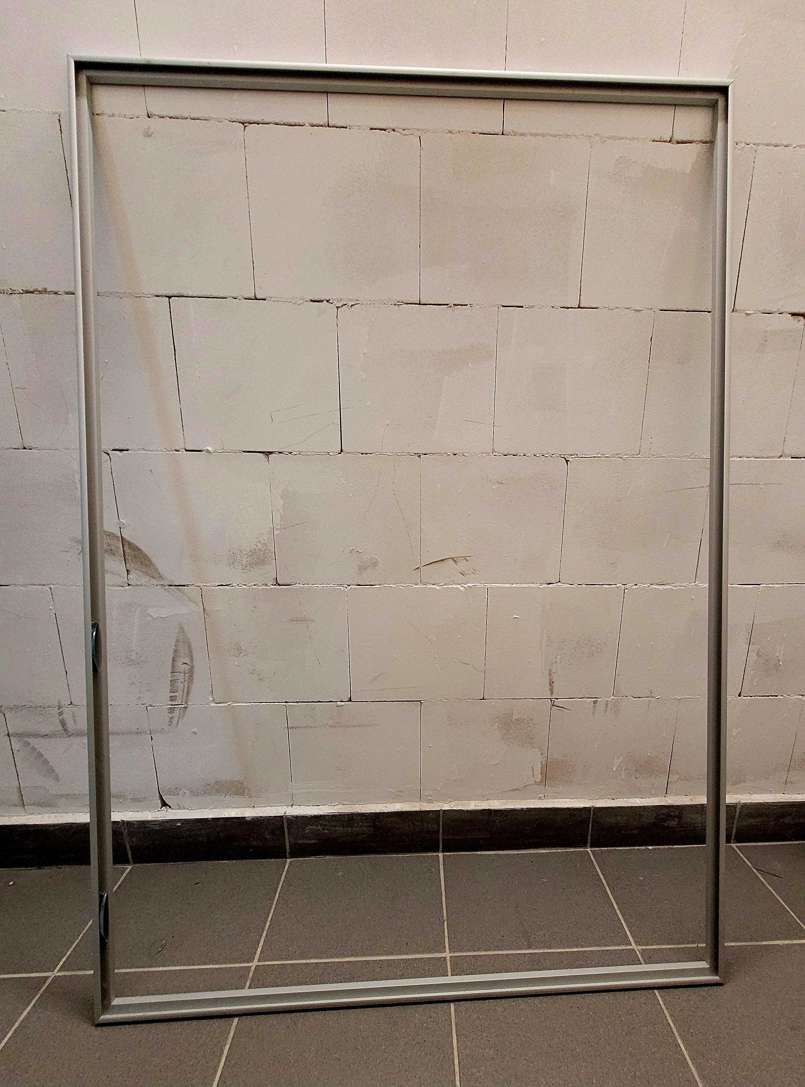 Aluminiowa rama na obraz lub wydruk PCV 90 x 130 cm