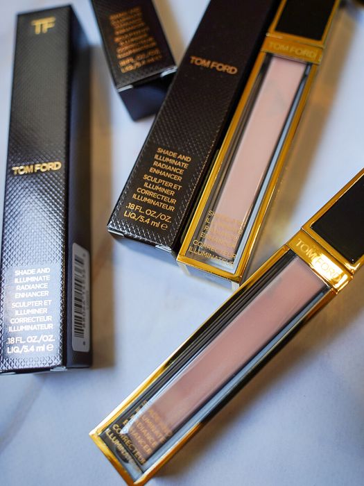 Консилер для обличчя Tom Ford Shade and Illuminate Radiance Enhancer