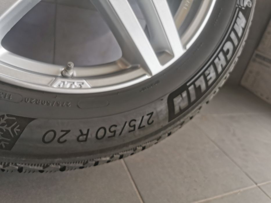 Koła 20" 275/50R20 Mercedes ML opony zimowe Michelin czujniki ciśnieni
