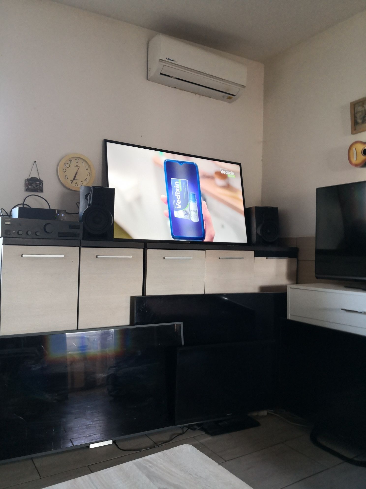 Samsung 55 cali, Smart TV WiFi YouTube, pilot