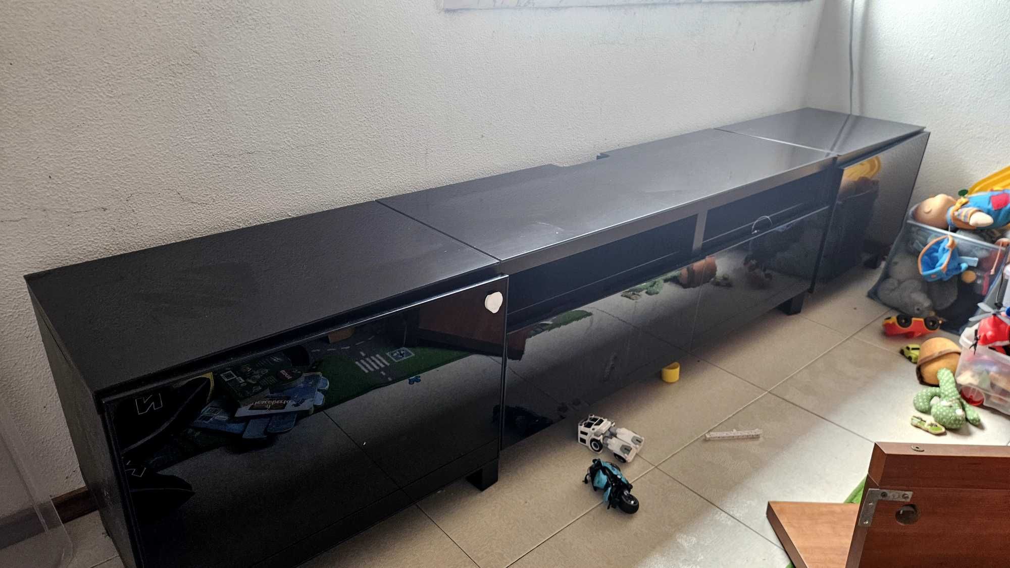 Móvel para TV em ótimo estado!