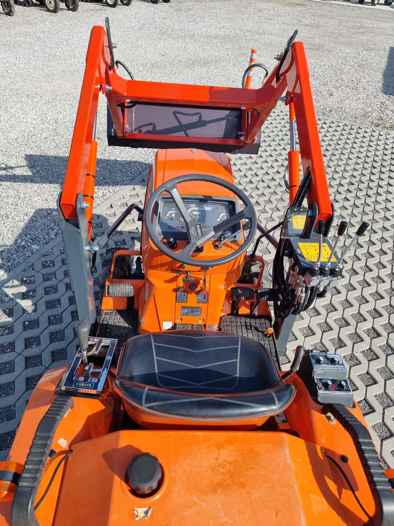 KUBOTA BULTRA B-1 15 4X4 15KM Asystent skrętu z Glebogryzarka+NOWY TUR