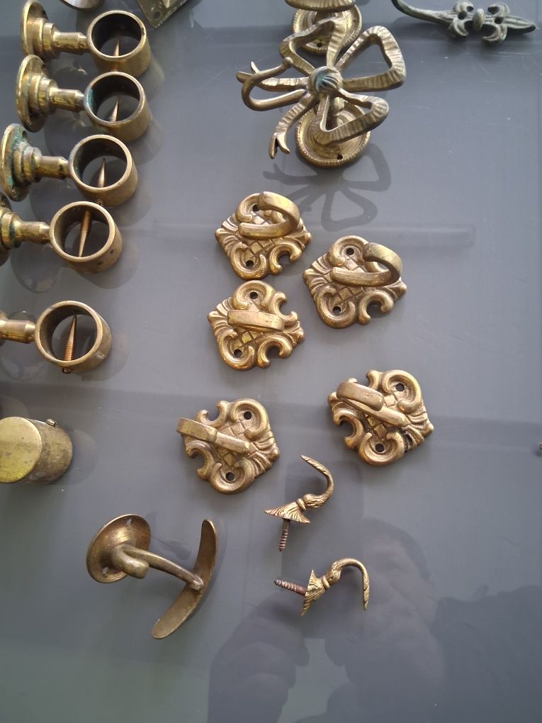 Peças antigas de decoração