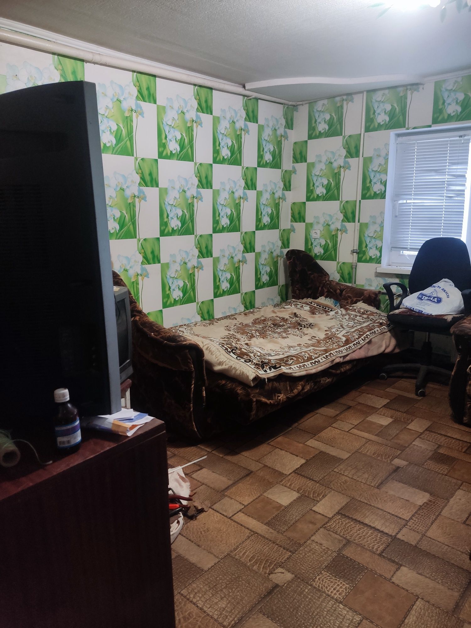 Продам будинок квартирного типу пошти у центрі Чугуїва
