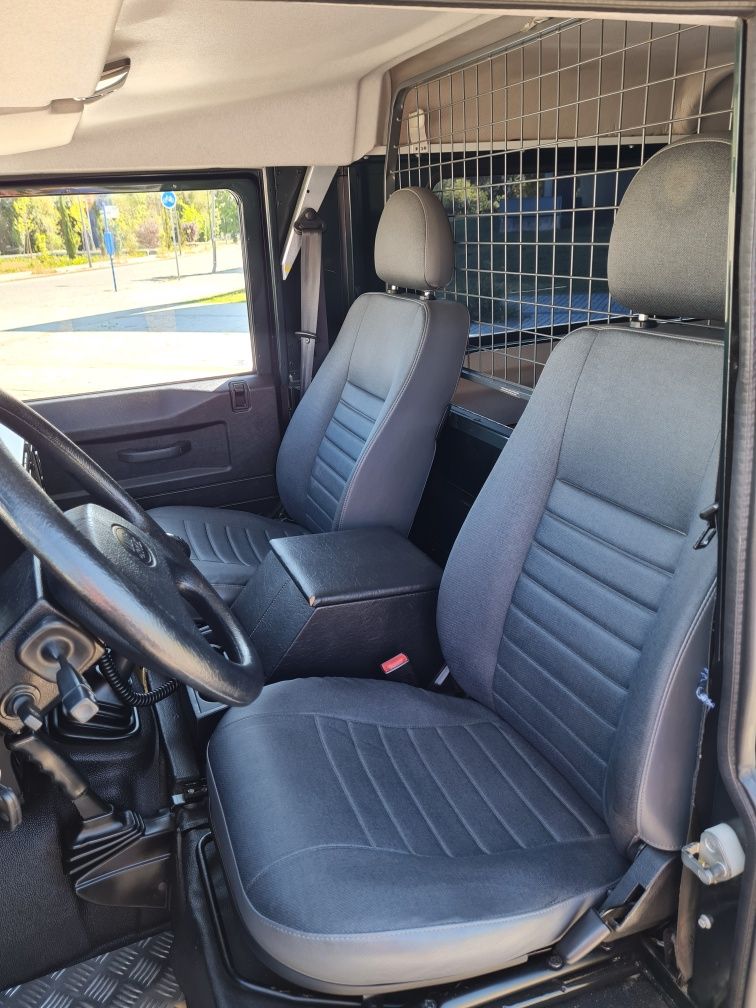 LandRover Defender Td4 110