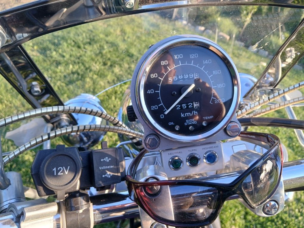 Honda Shadow 1100