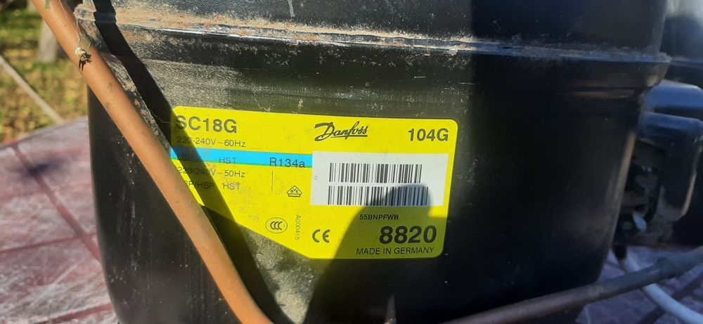 Компресори холодильні  aspera 2 шт  danfoss 1 шт