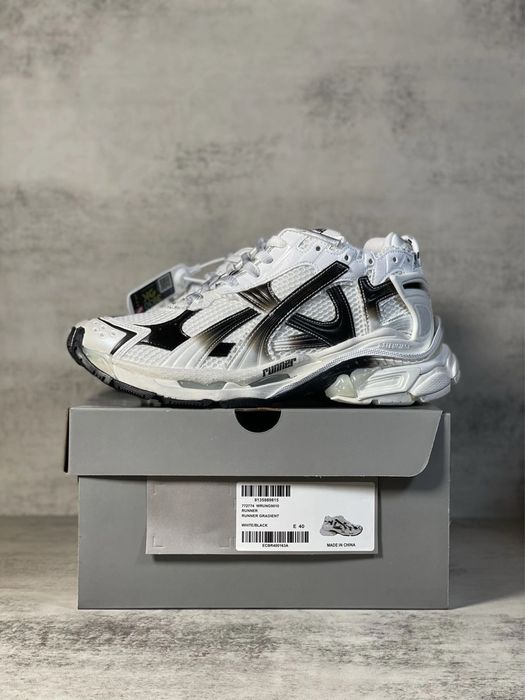 Balenciaga Runner Gradient White Black/size 42,43,44/Преміум якість