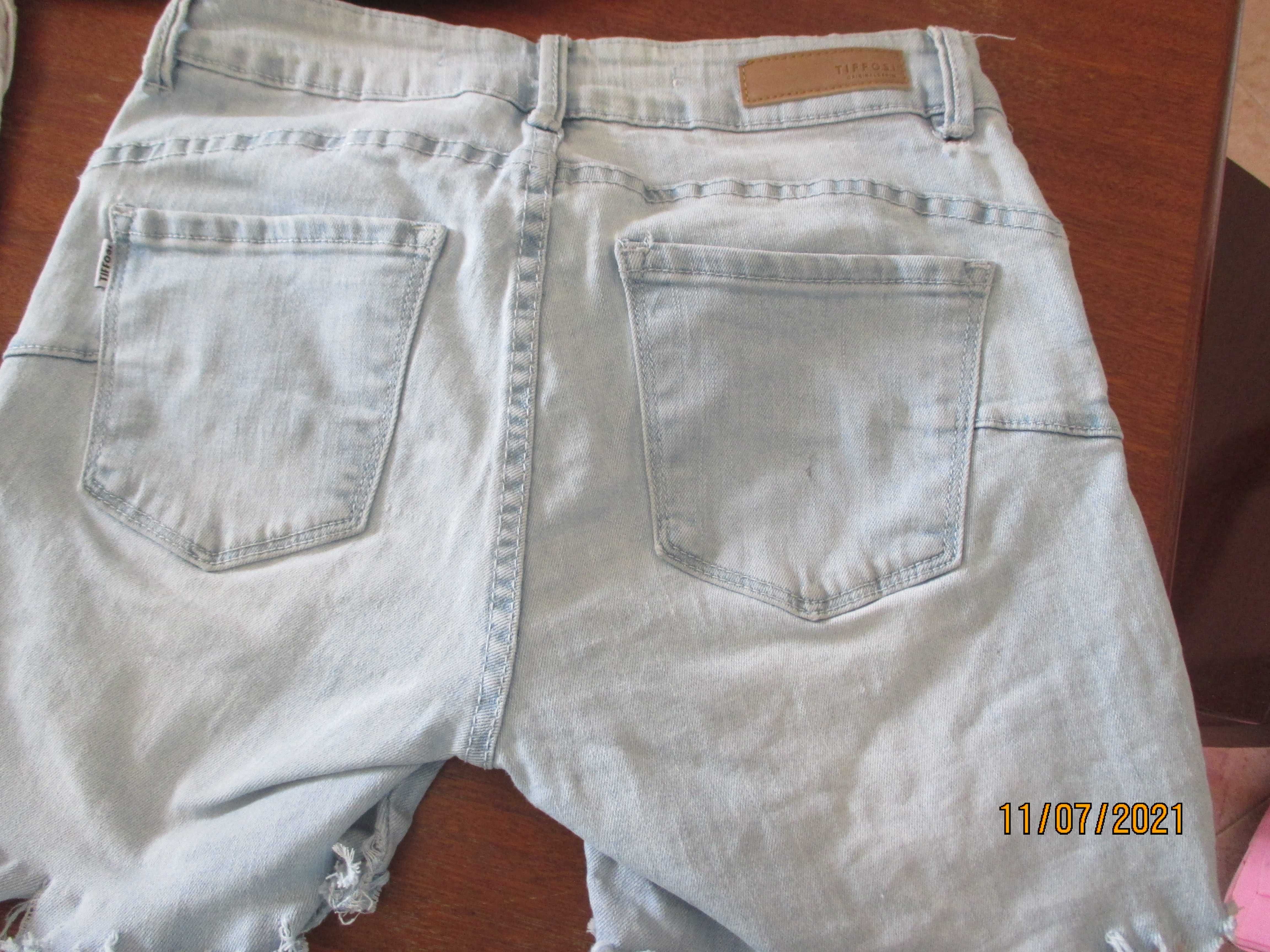 2 shorts para menina ou senhora