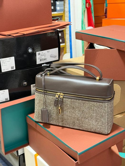 Сумка Loro Piana шкіра 27 см