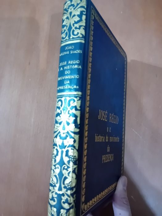 José Régio e a história do movimento da presença