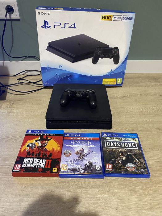 Konsola PS4 500 GB stan idealny