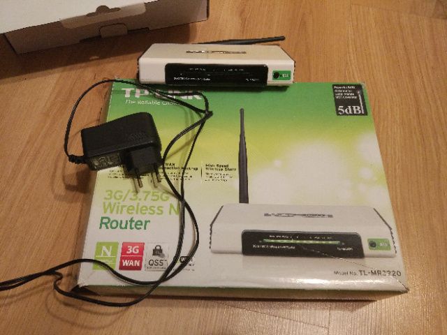 Router TP-LINK TL-NR3220