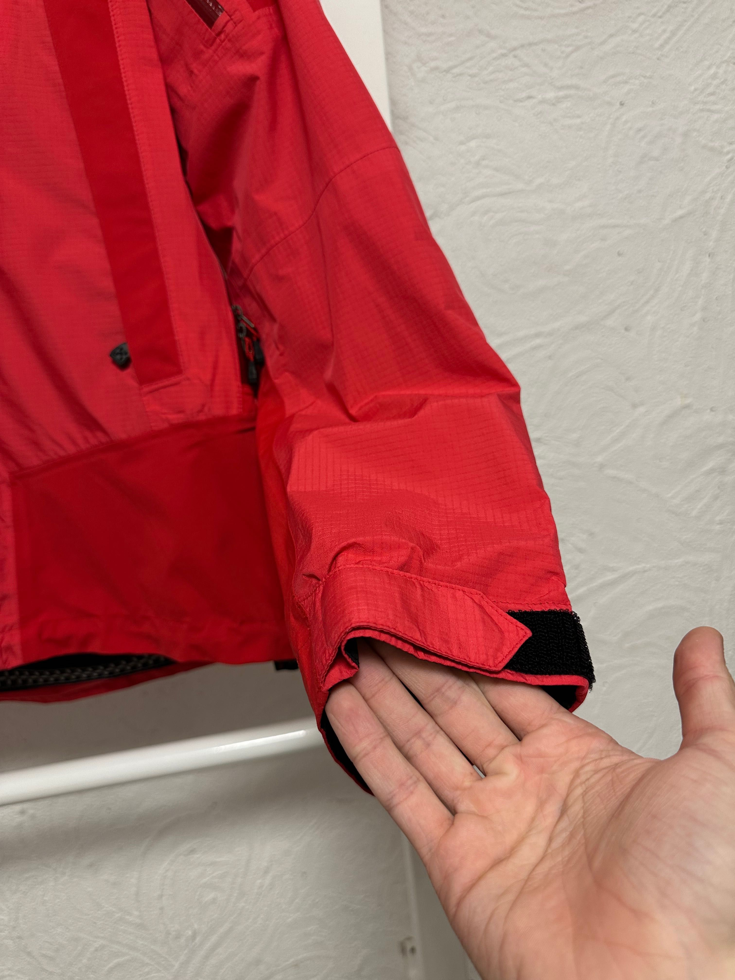Женская ветровка S размер Haglofs outdoor трекинговая куртка Gore Tex