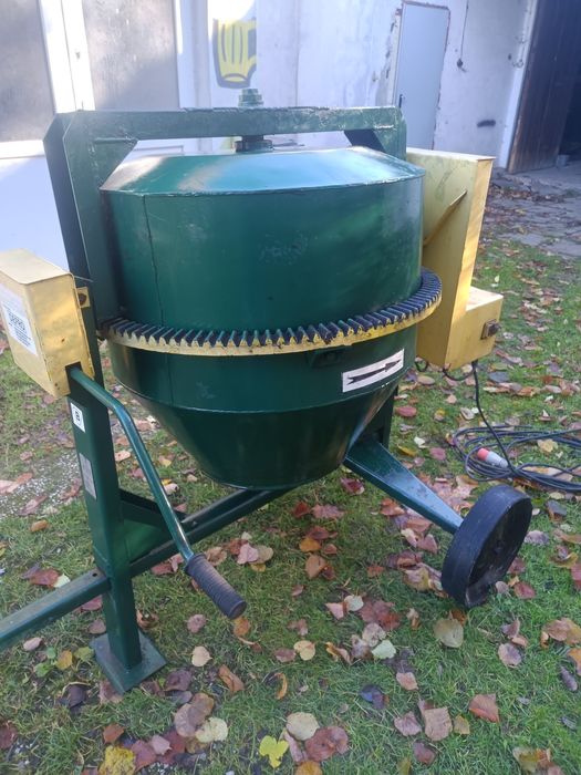 Betoniarka firmy defro