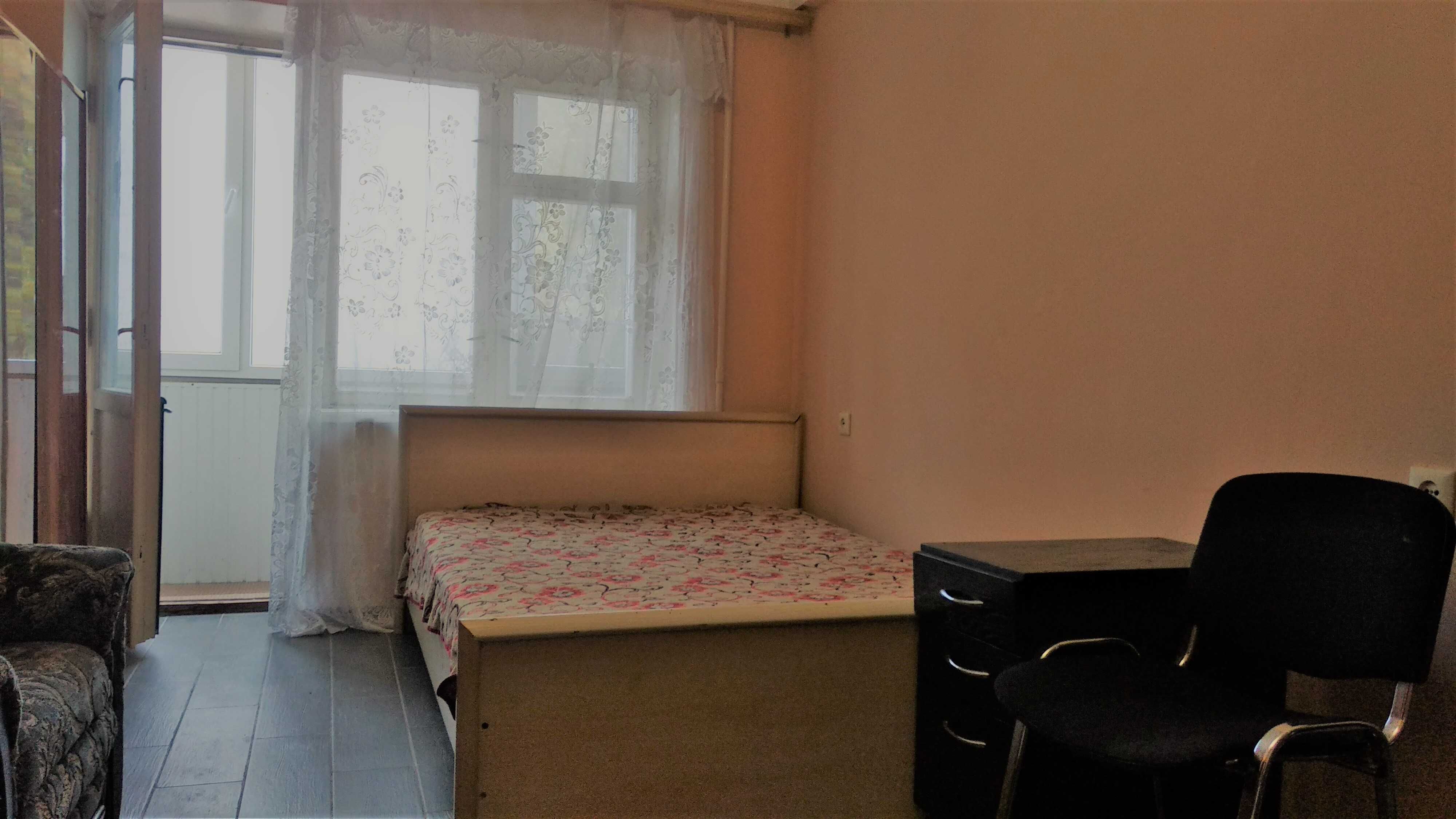 3 кім квартира на Виноградарі.  Вітряні гори.  Бестужева