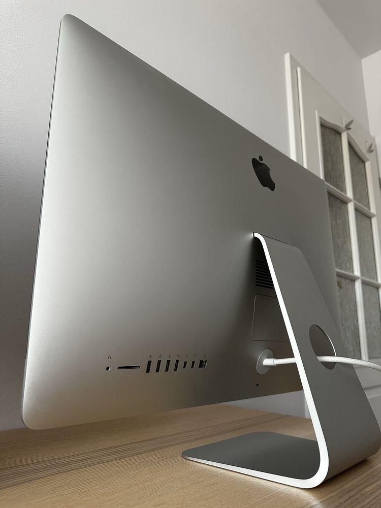 Komputer Apple iMac 27 5.7k Retina Late 2015 i7 24GB RAM Radeon R9 4GB
