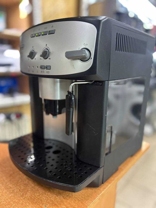 Кавомашина DeLonghi 
ESAM 2800 SB з Німечинни Б\В