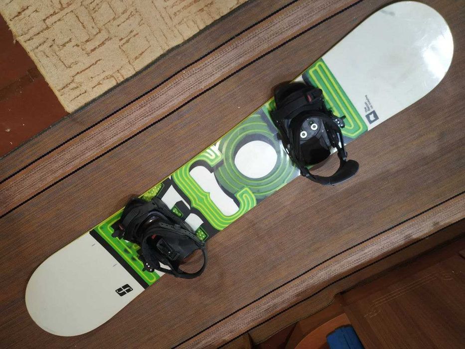 Сноуборд Forum Recon Snowboard 2013