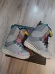 Damskie / dziecięce buty snowboardowe