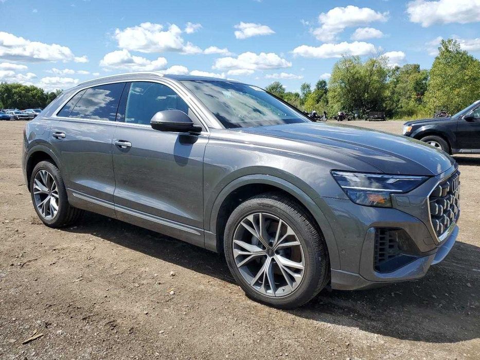 Audi Q8 Premium Plus 2025