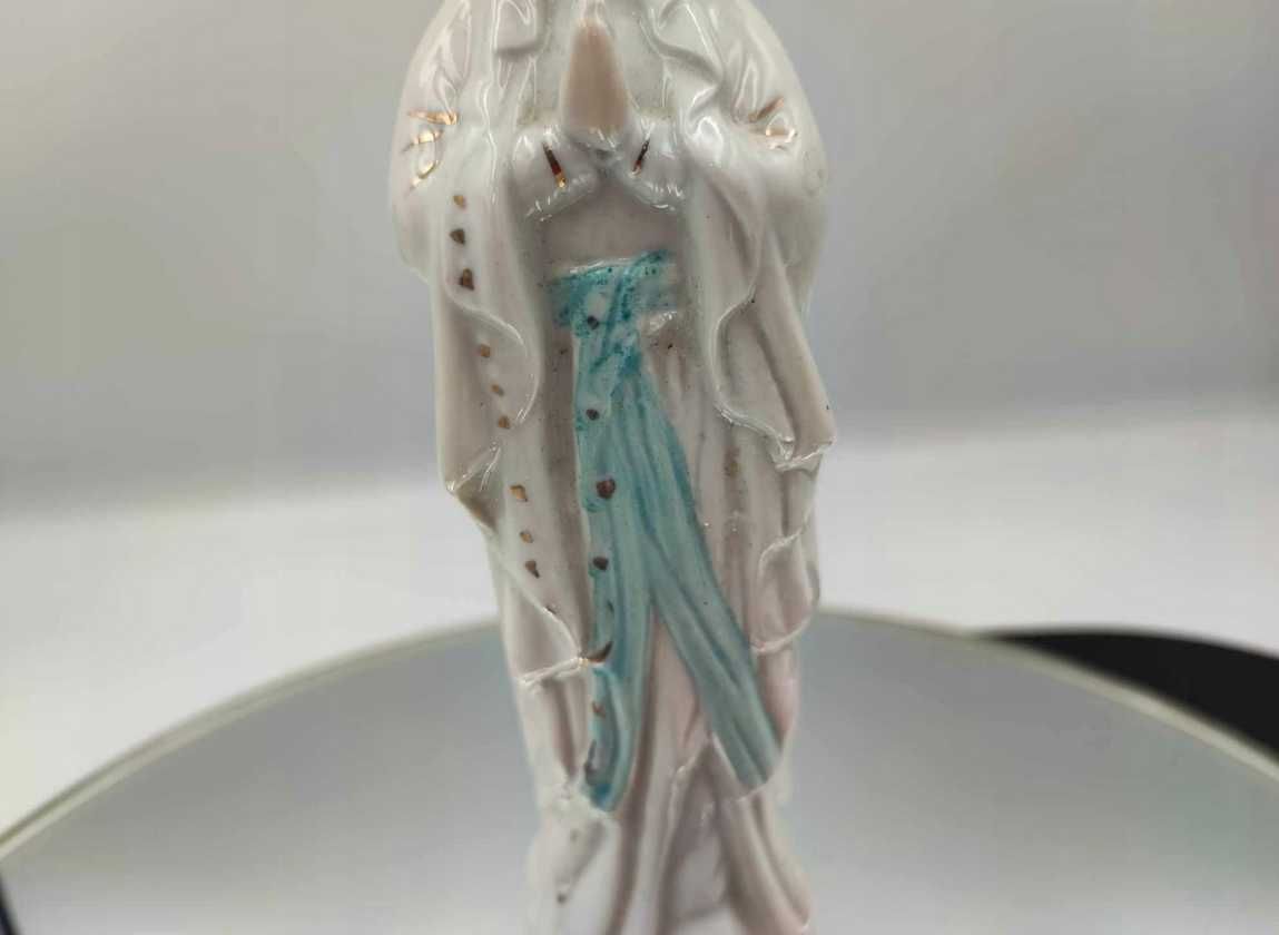 Stara porcelanowa figurka,Matka Boska,wys.21,2 cm.
