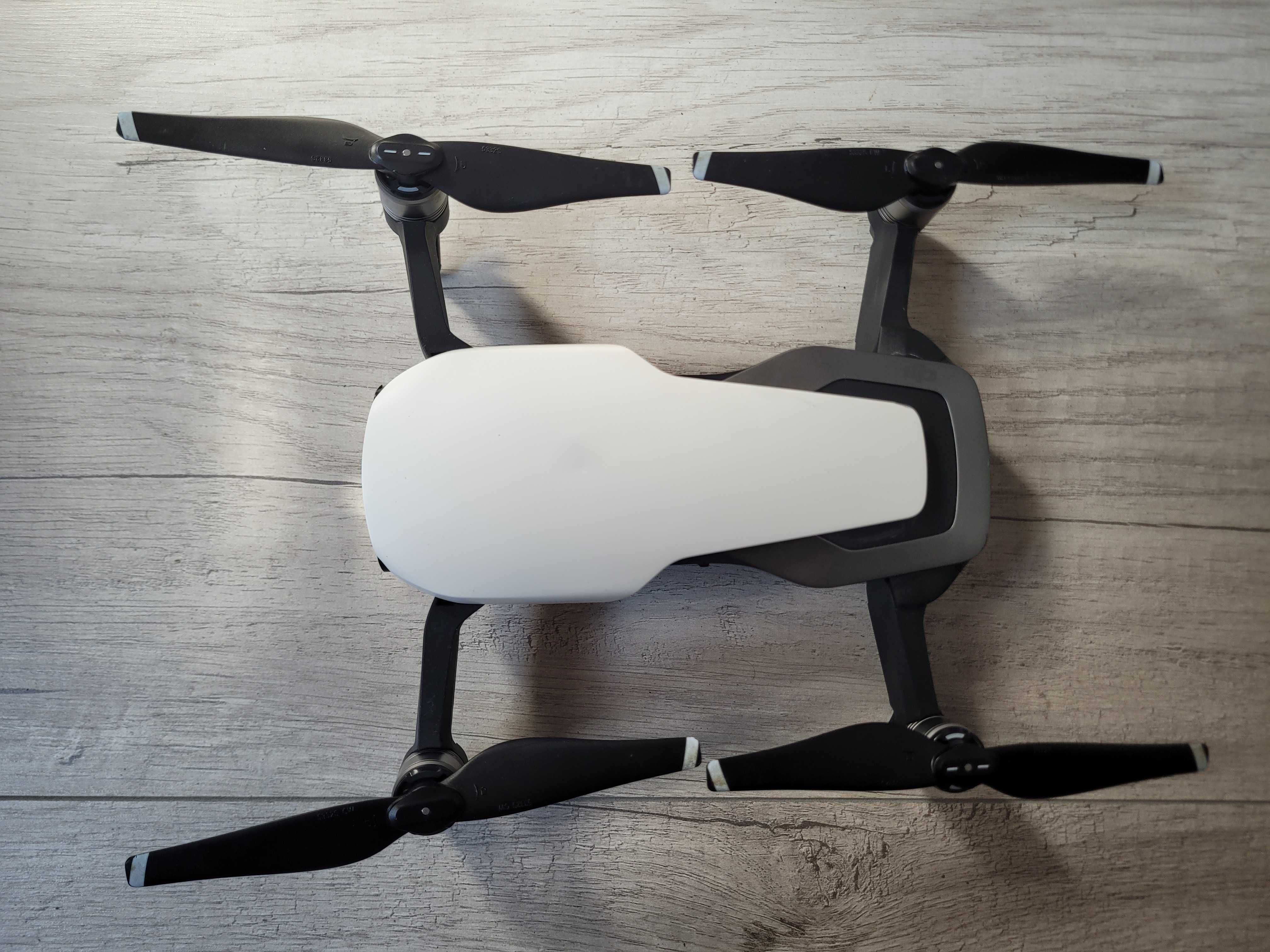 Dron DJI Mavic Air Fly More Combo PEŁNY ZESTAW Arctic White karta 64GB