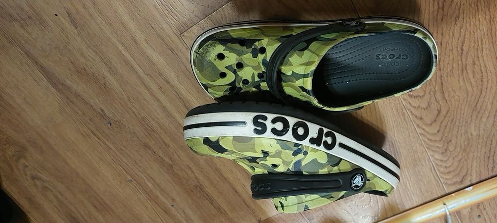 Бутси Найк 37розмір,Бутси Пума 36розмір,Крокси оригінали 36розмір