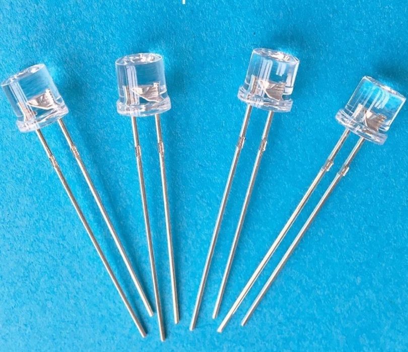 Продам светодиоды 5мм 3v LED F5 супер яркие