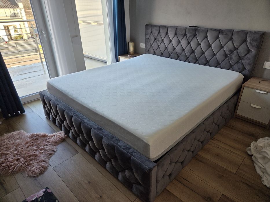 Materac Piankowy 180x200x26 Jysk