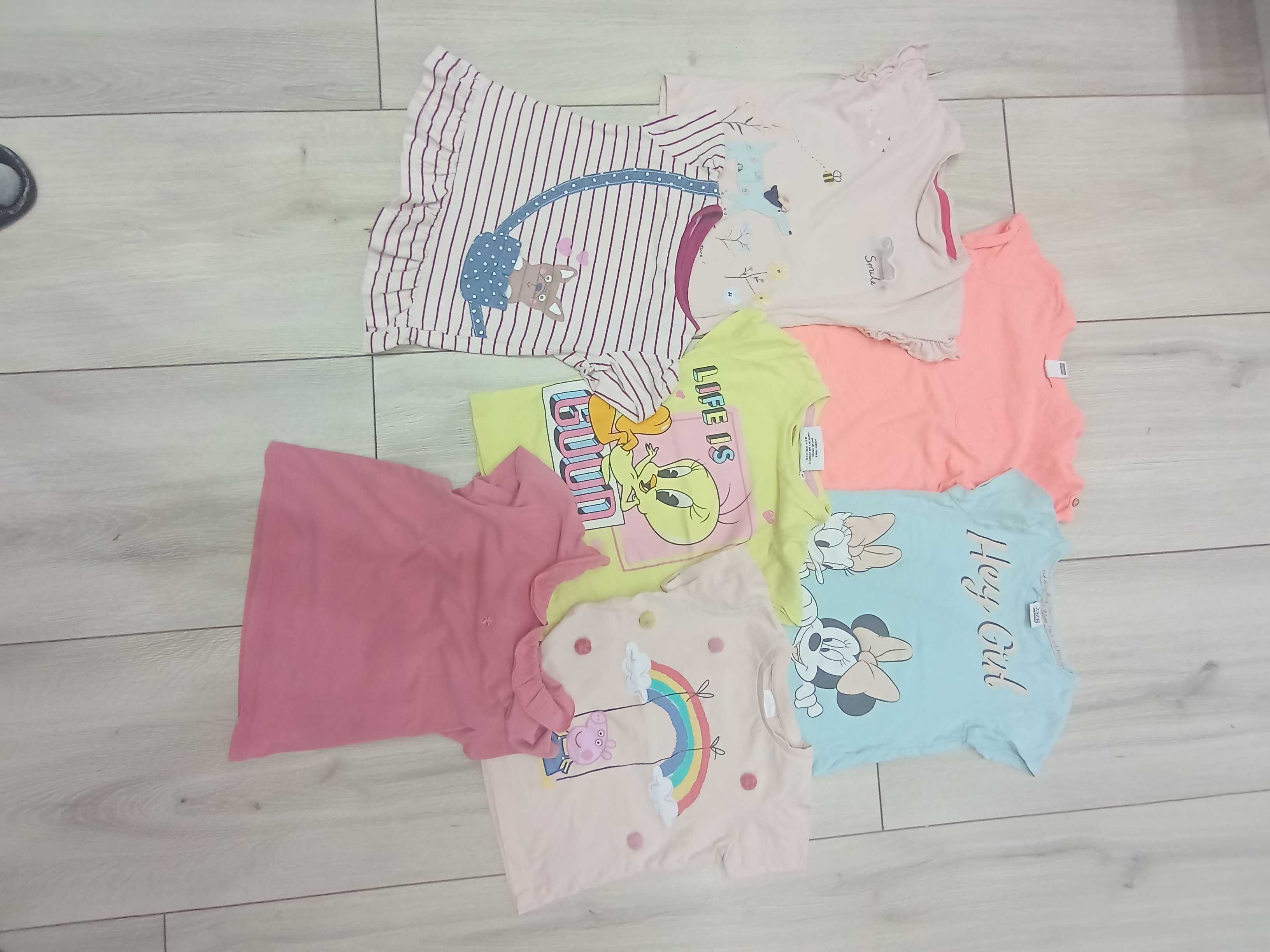 7 t - shirtów dla dziewczynki