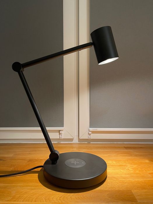 Ikea Nymåne Lampa Biurkowa z Ładowarką indukcyjną