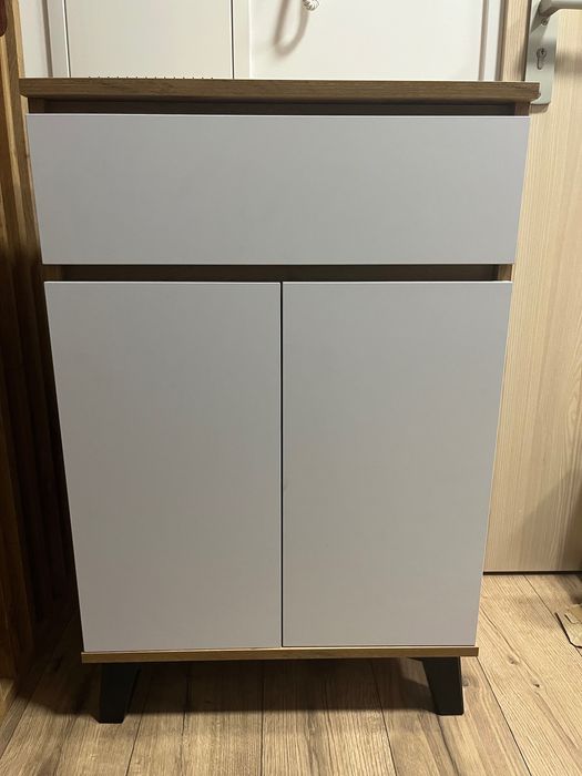 Szafka na buty z szufladą 60 cm