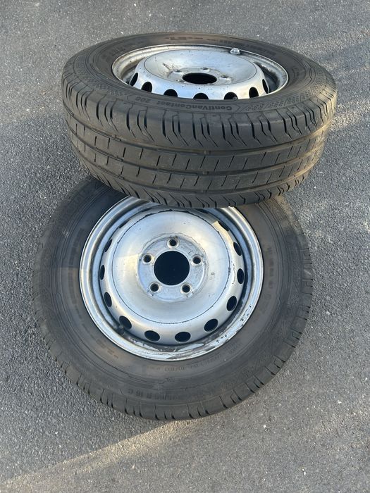 Шини Continental 225/65 R16 з дисками Renault Master 3