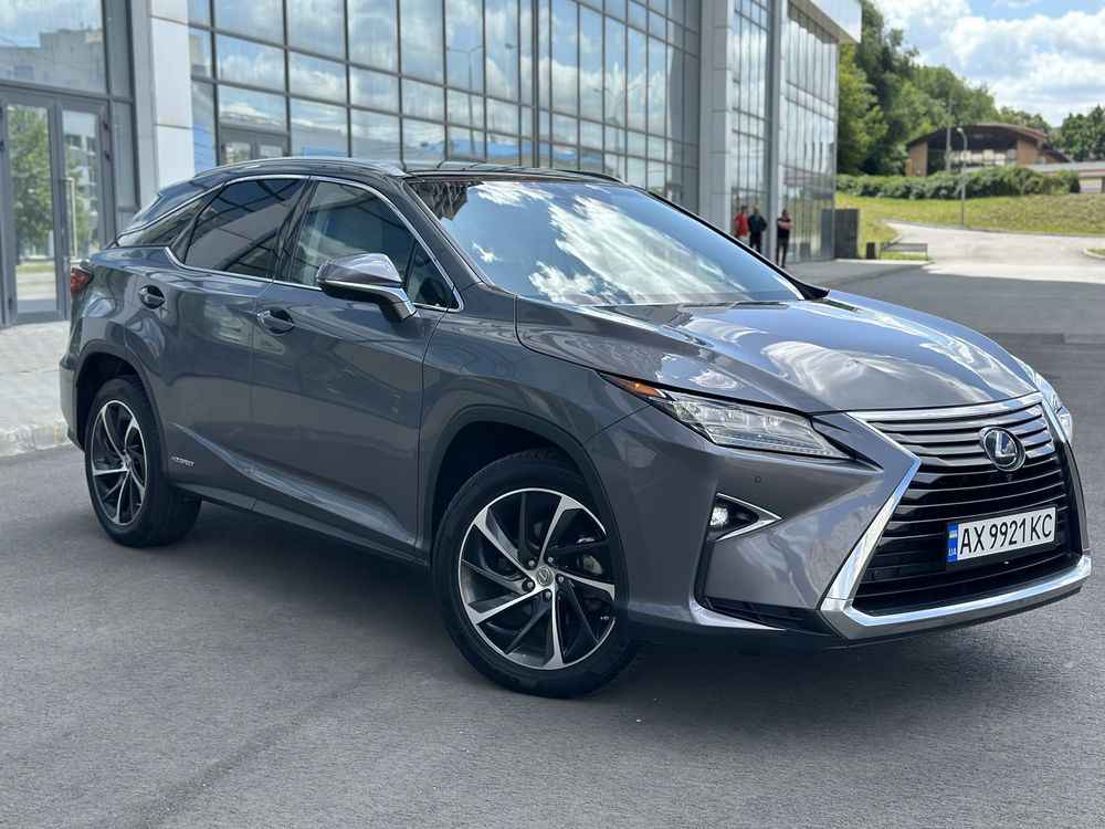 Продам свою машину Lexus RX 450H , 2017 год , полный привод