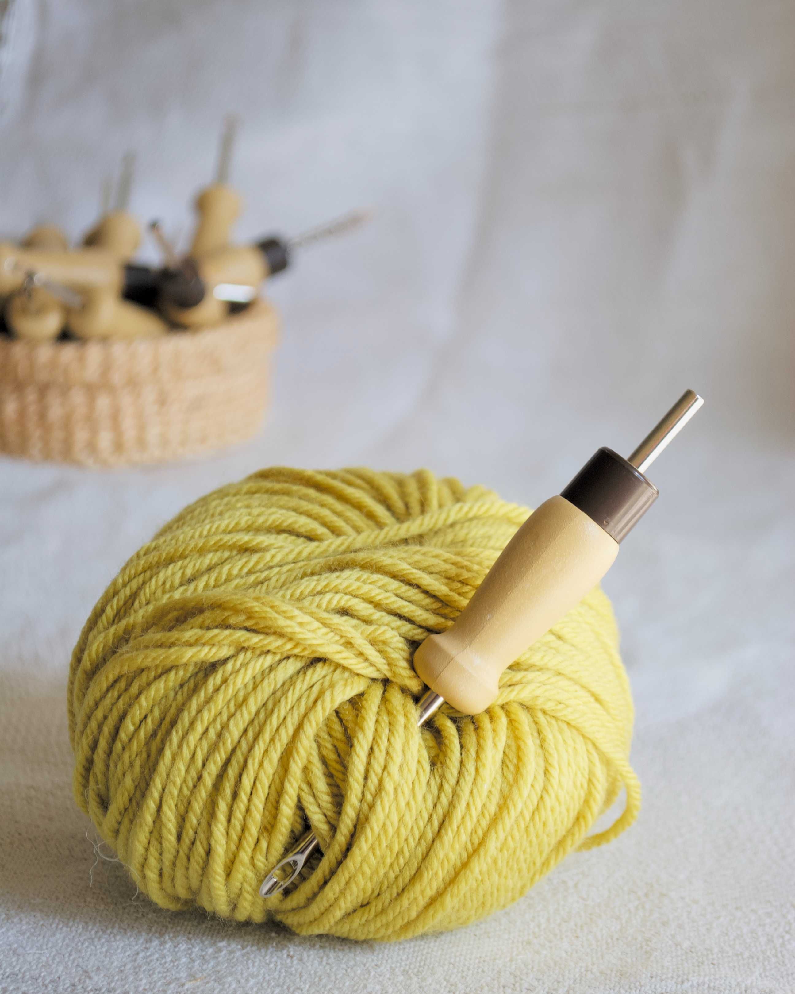 Голка для килимової вишивки Lavor punch needle 4 мм, португальська