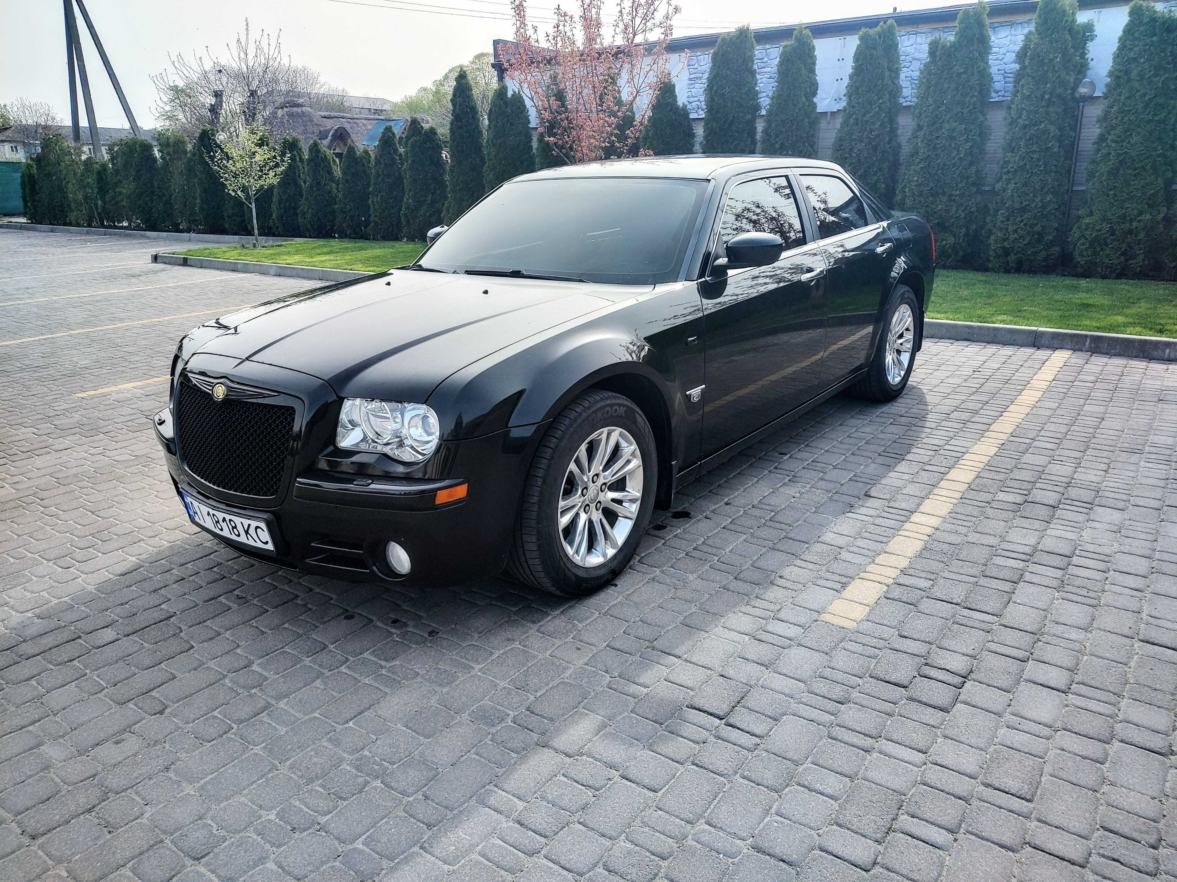 Chrysler 300C 2006 року