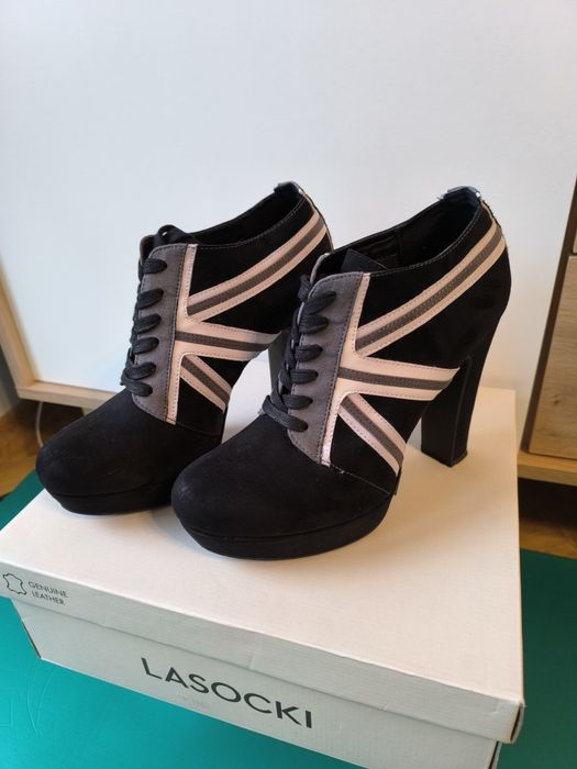 Buty obcasie koturnie wysokiej botki roz 41