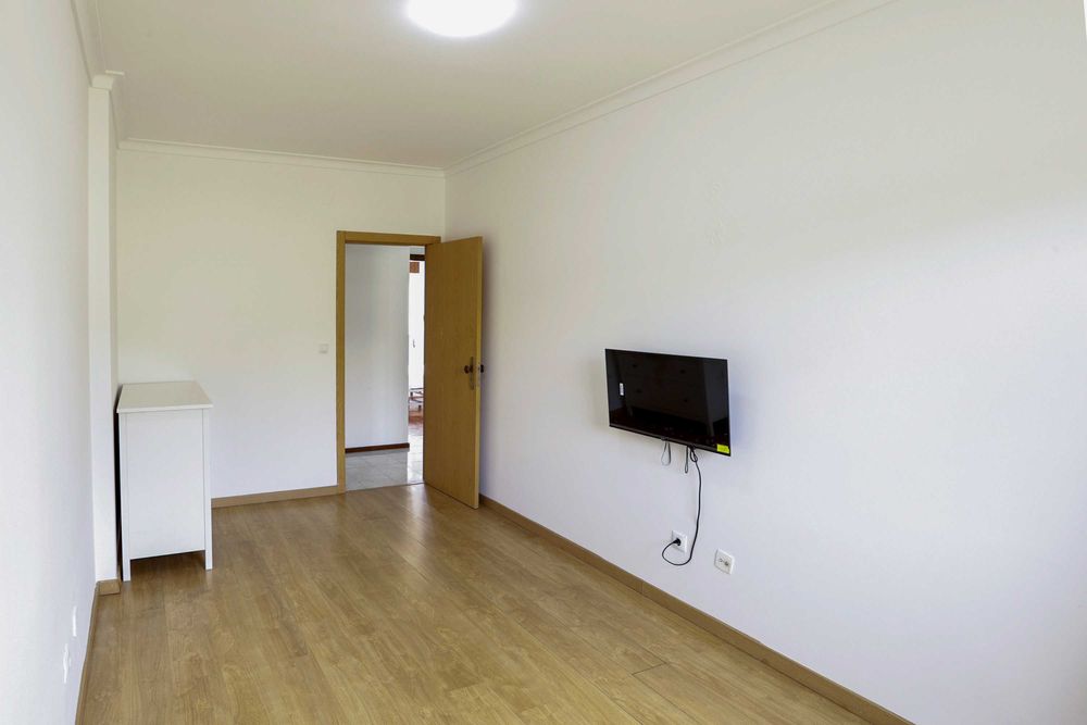 Apartamento T3 com 91,5 m² em Alhandra – Excelente localização