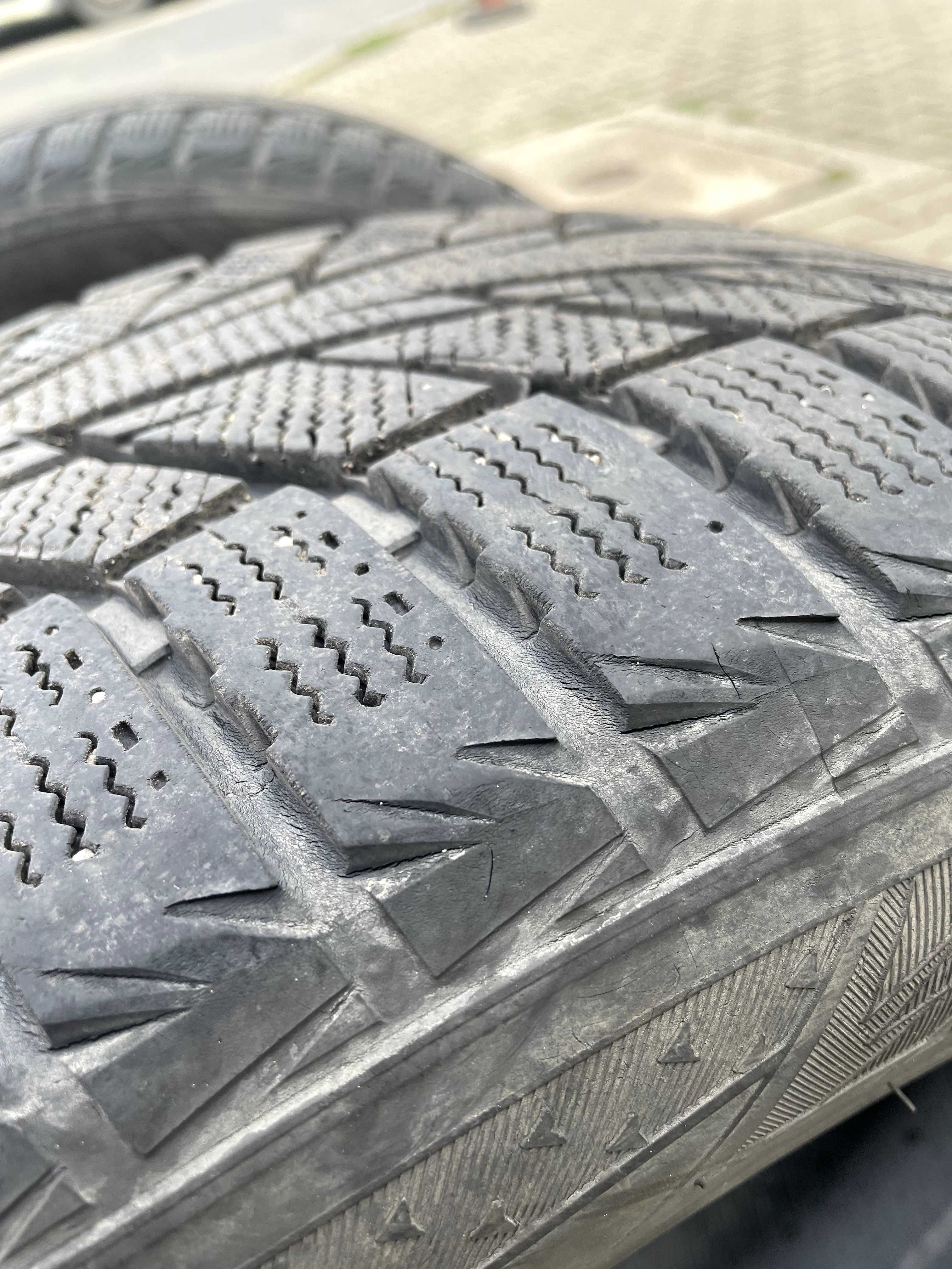 Sprzedam opony zimowe Hankook Winter i*cept iz2