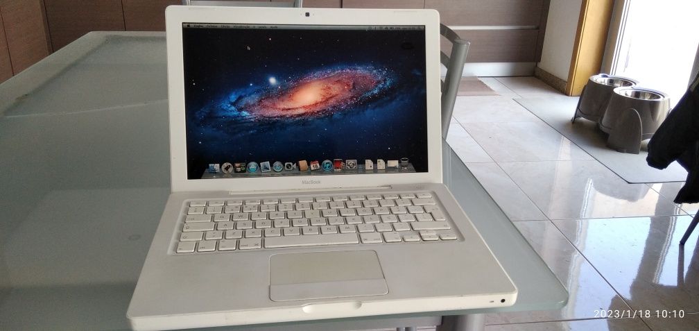 MacBook A1181 Branco