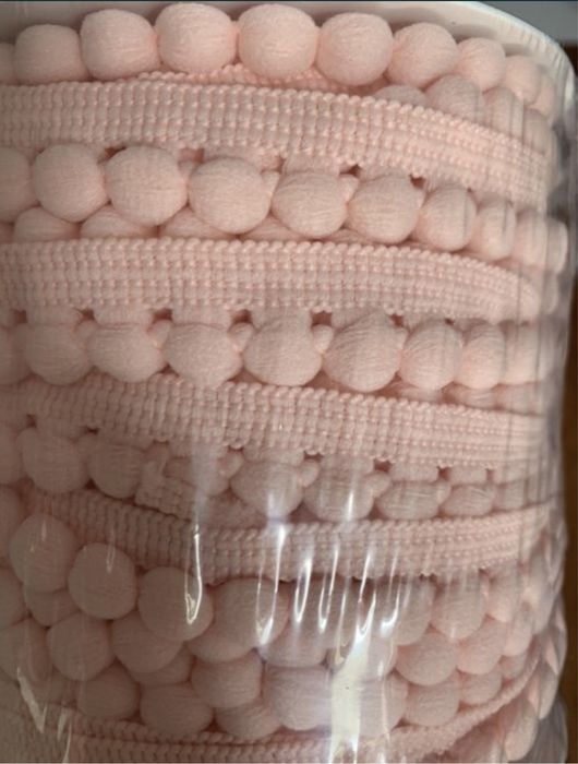 Pompony różowe 2 metry