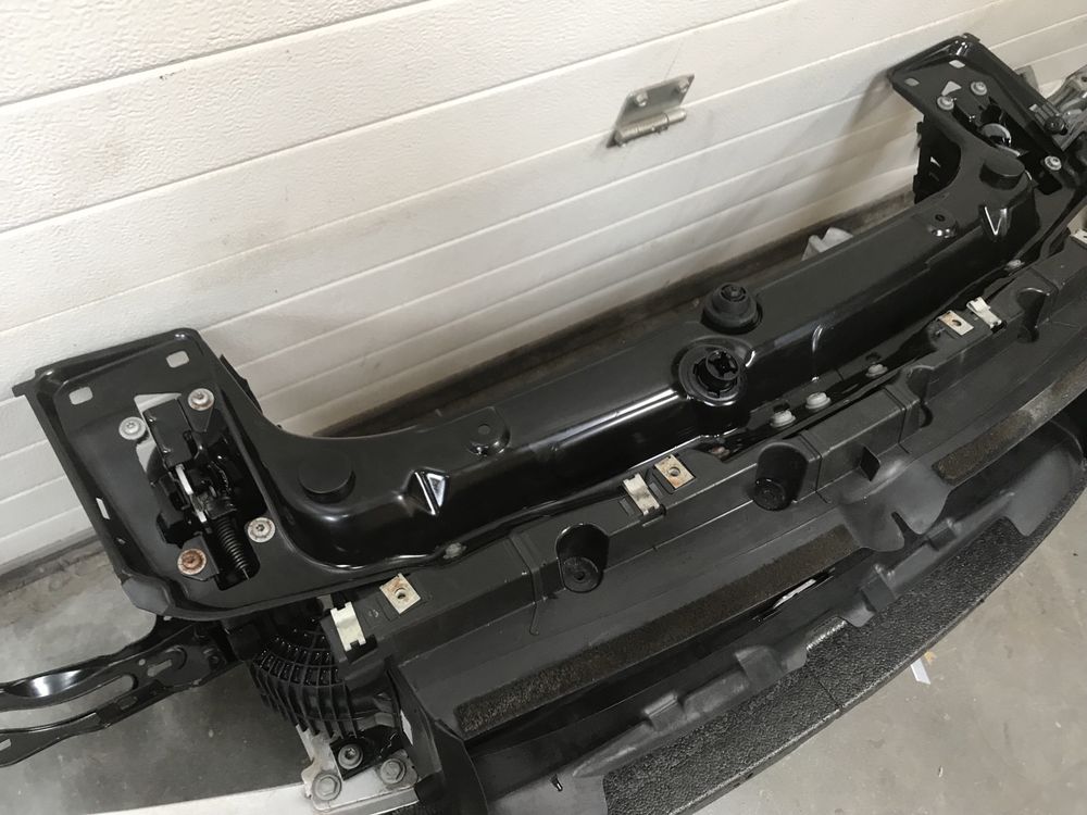 Pas przedni belka chłodnice kompletny BMW f20 f21 f22