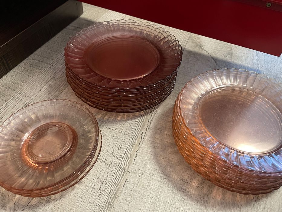 Loiças diversas pratos copos chavenas