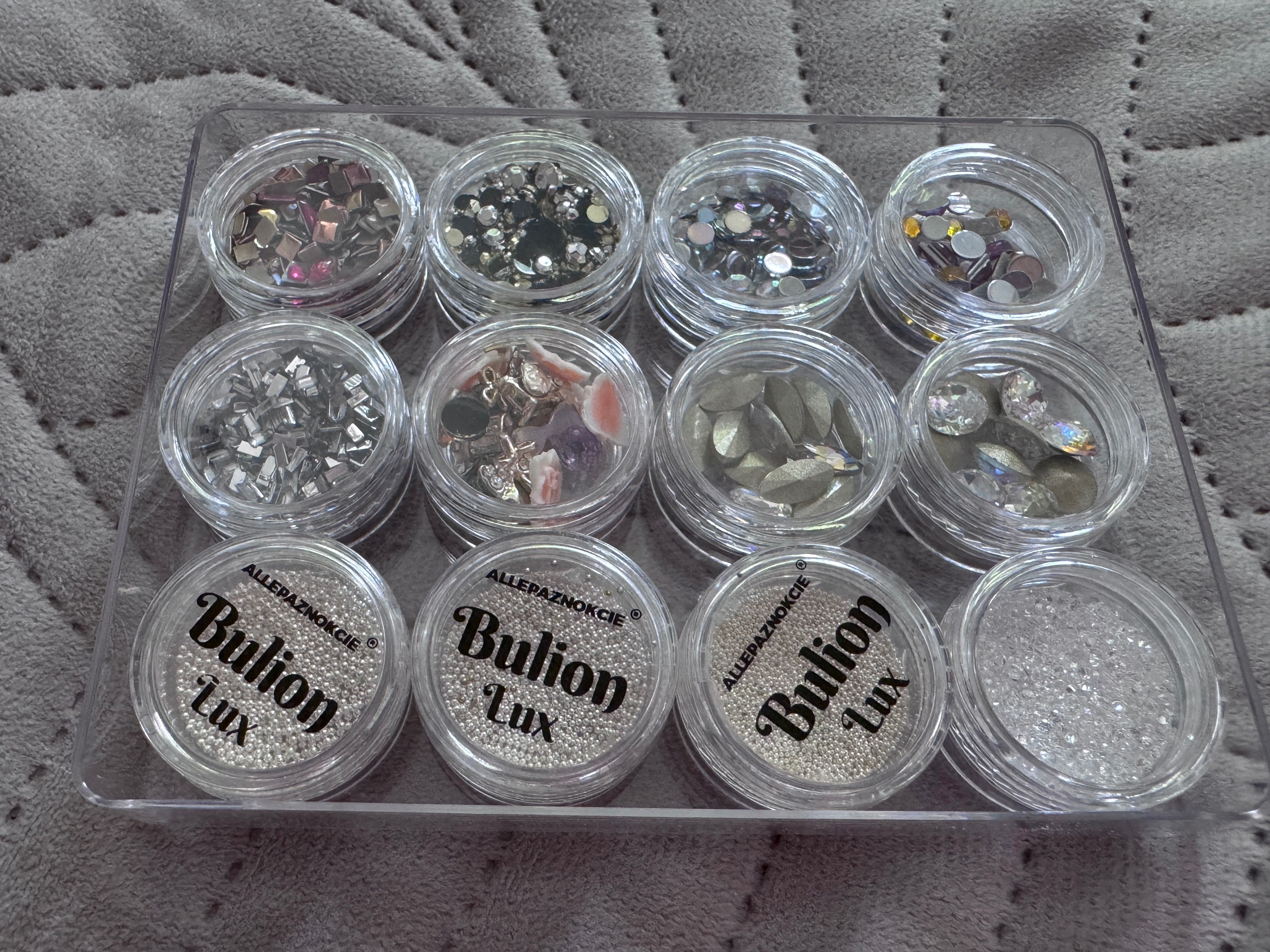 Zestaw ozdób do stylizacji paznokci cyrkonie/bulion/swarovski