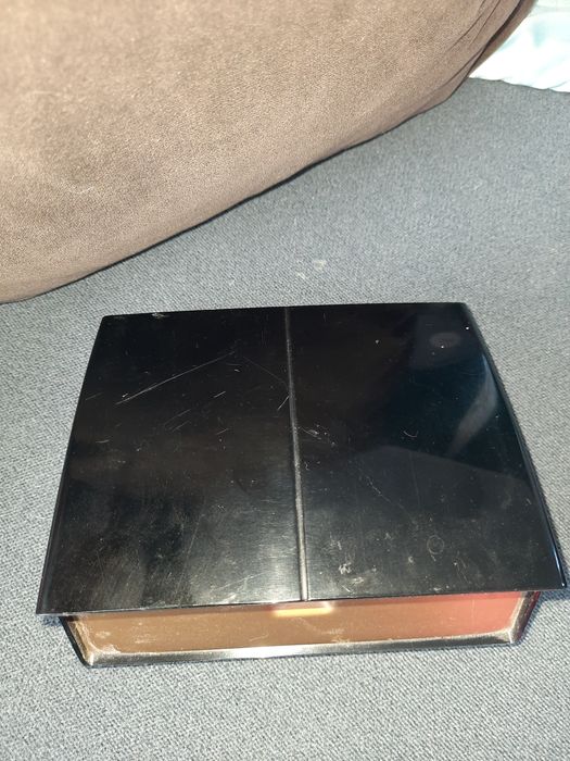 Metalowo-plasikowy duński kalendarz wieczysty na biurko