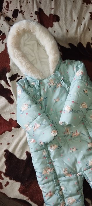 Зимовий комбінезон 12-18м.  В ідеальному стані.