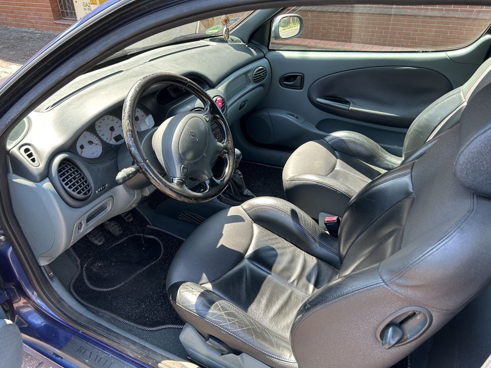 Renault megane coupe