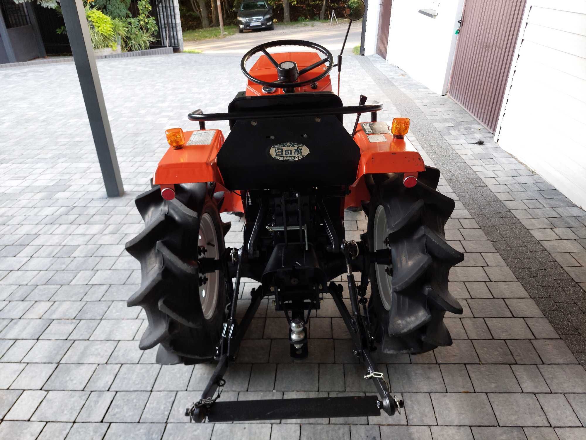 Mini Traktorek Japoński Hinomoto C144 4x4 15km Komplet zaczepów Kubota